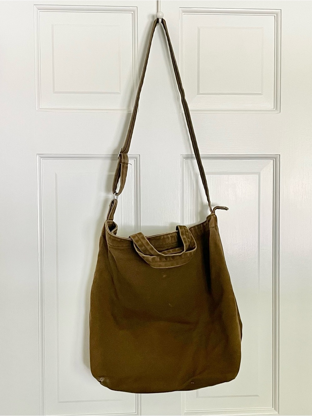 Baggu Canvas Bag in Olive Brown